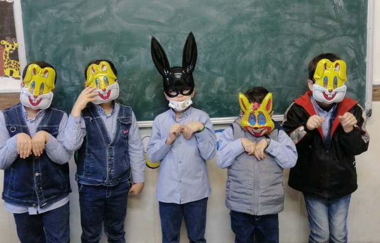 نمایش مدرسه خرگوش ها / زنگ فارسی 3