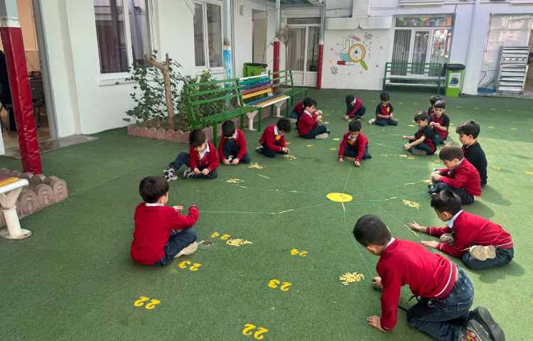 نوشتاری:دستورزی (رد کردن ماکارونی از کاموا) 2