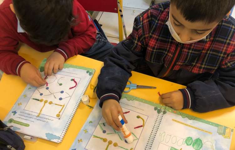 نوشتاری:چسباندن کاموا روی انواع خطوط 3