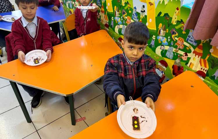 نوشتاری: آموزش چراغ راهنما 3