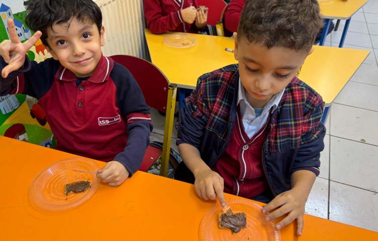 نوشتاری: آموزش چراغ راهنما 8