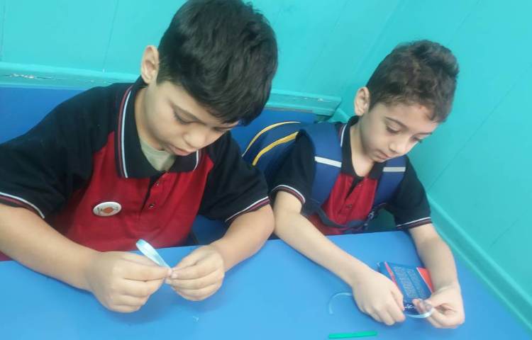 نگارش لوحه نویسی خلاق