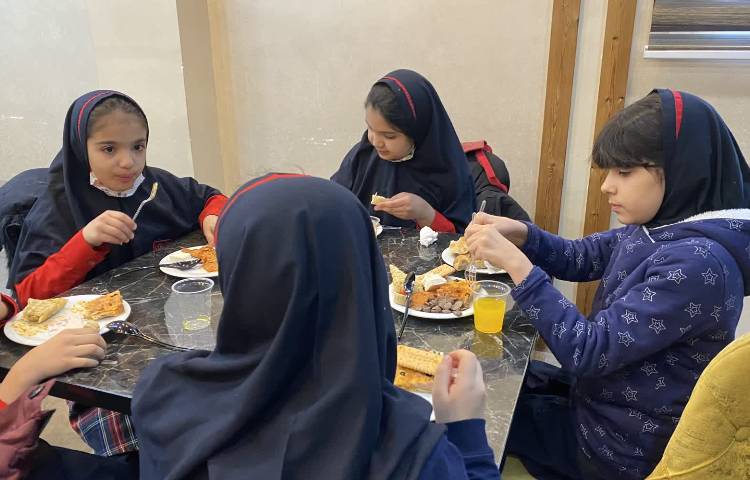 هتل آروین 12