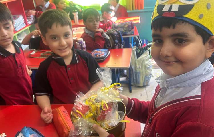 هدایای نشانه ی ( ب ) 3