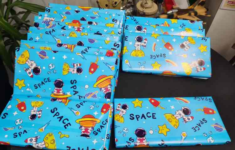 هدیه مدیریت مدرسه بمناسبت شروع سال تحصیلی جدید 1