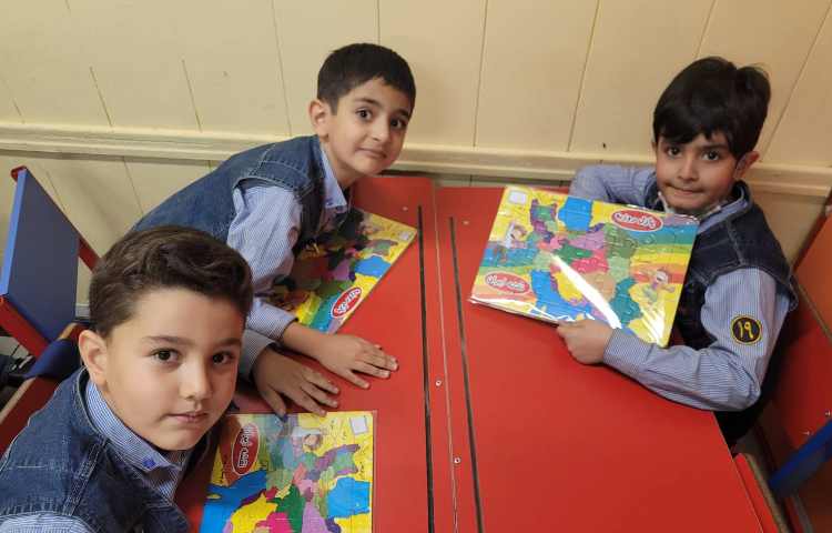 هدیه ی نشانه ی "ای" پازل نقشه ی ایران 3