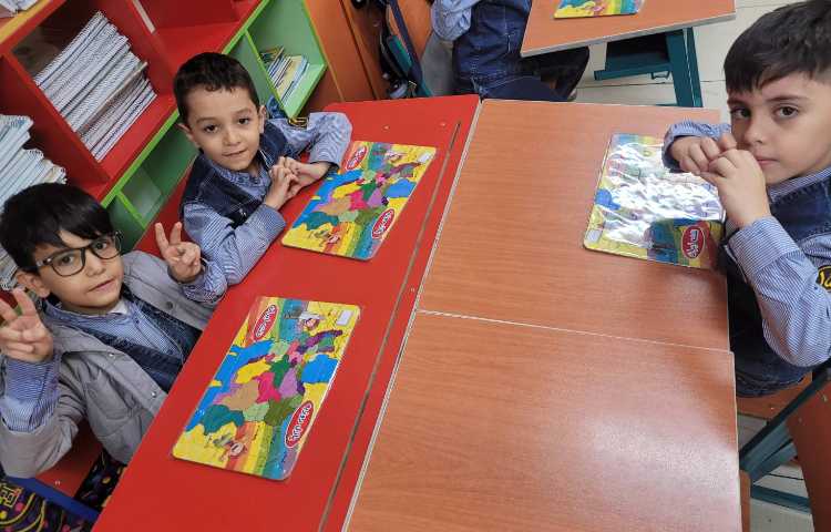 هدیه ی نشانه ی "ای" پازل نقشه ی ایران 6