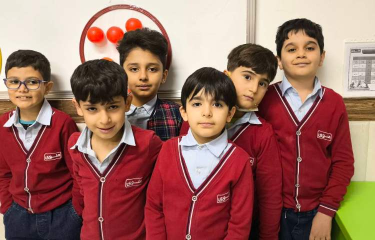 هفته علوم -اجرای آزمایش ساخت توپ شیطونک زنگ علوم 13