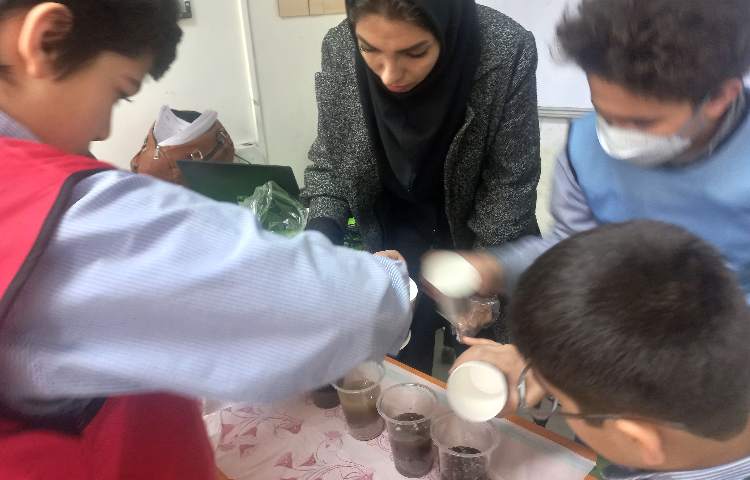 هفته علوم - خاک زیست 6