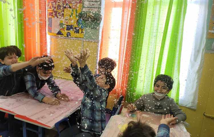 :هفته علوم، عکس های منتخب پژوهش های"برف مصنوعی، شعبده ی آب، بازی رنگ ها" 4