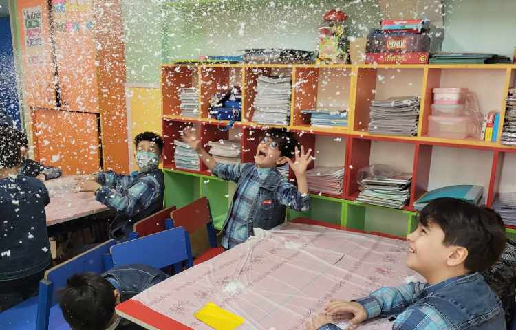 :هفته علوم، عکس های منتخب پژوهش های"برف مصنوعی، شعبده ی آب، بازی رنگ ها" 5