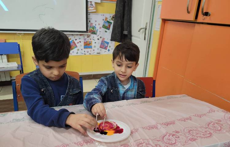 :هفته علوم، عکس های منتخب پژوهش های"برف مصنوعی، شعبده ی آب، بازی رنگ ها" 7