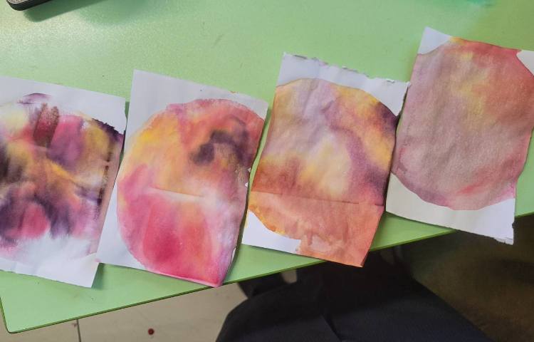 :هفته علوم، عکس های منتخب پژوهش های"برف مصنوعی، شعبده ی آب، بازی رنگ ها" 8