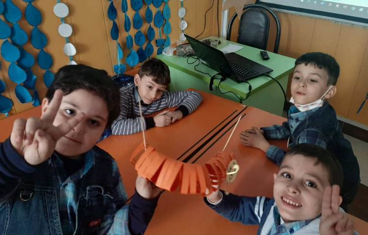 :هفته علوم، کرم خاکی 3