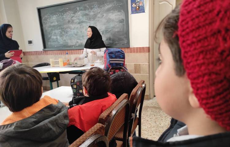 هفته ملی علوم - اردو فیزیک،زیست،شیمی 9