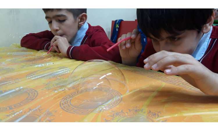 هفته ملی علوم حباب بازی 3