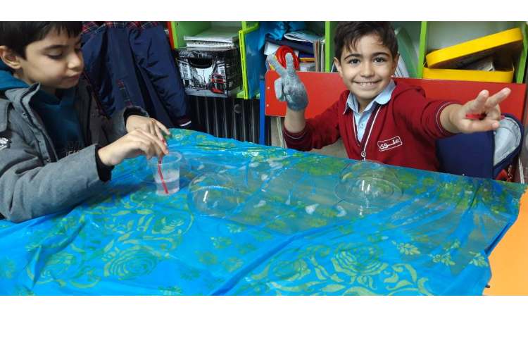 هفته ملی علوم حباب بازی 5