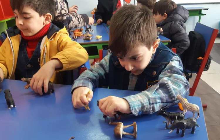 هفته ملی علوم دانش آموزان اول دبستان 12