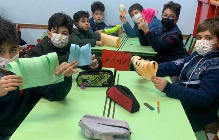 هفته ملی علوم دانش آموزان سوم دبستان علوی 10