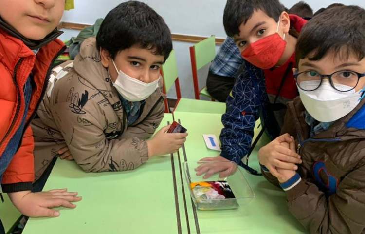 هفته ملی علوم دانش آموزان سوم دبستان 14