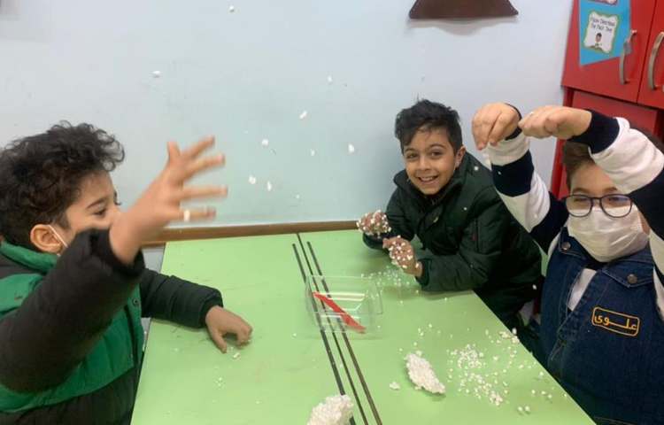 هفته ملی علوم دانش آموزان سوم دبستان 6