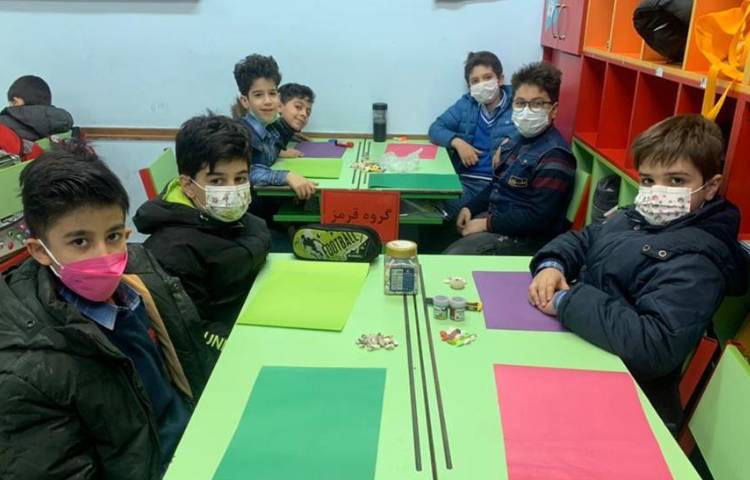 هفته ملی علوم دانش آموزان سوم دبستان 9