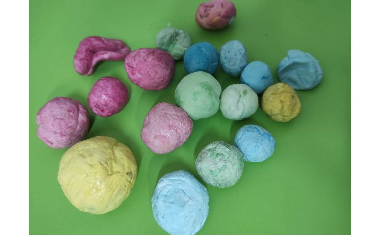 هفته ملی علوم ساخت توپ شیطونک 1