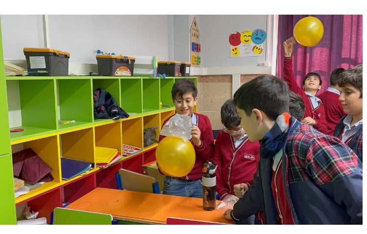 هفته ملی علوم نیروی نامرئی