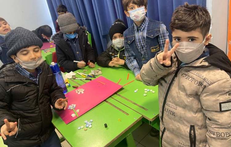 هفته ملی علوم پایه اول دبستان 18