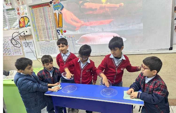 هفته ملی علوم پروژه اسرار شگفت انگیز ایستگاه دوم 2