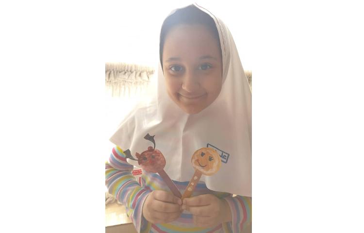 هفته ملی علوم کلاس چوب بستنی جادویی، کاردستی زیبای دختر خوبم ریحانه زین العابدین