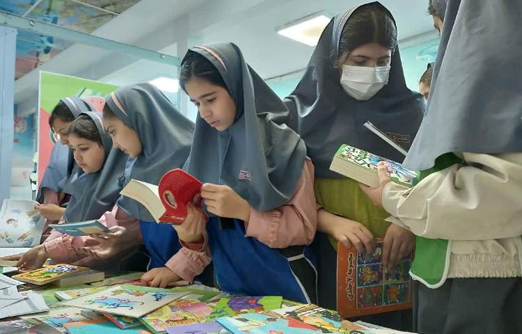 هفته کتاب و کتاب خوانی 17