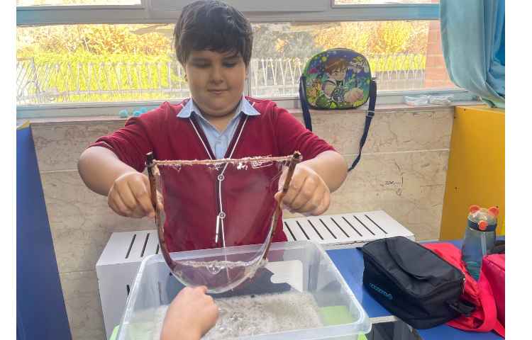 هفته ی علوم،حباب بازی 4