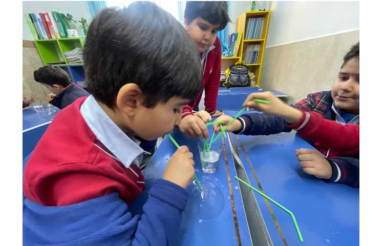 هفته ی علوم،حباب بازی 7