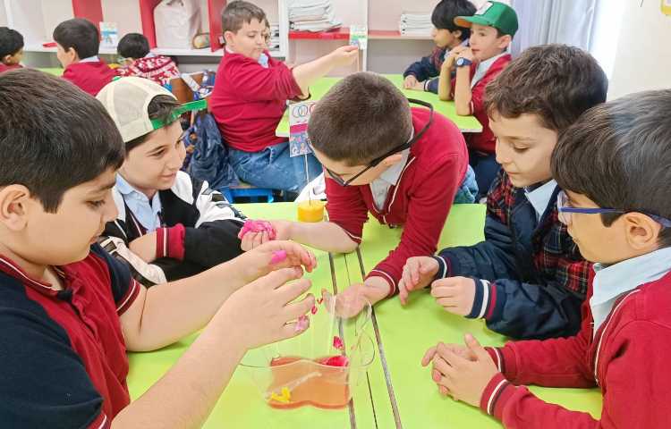 هفته ی علوم -توپ شیطونک 4