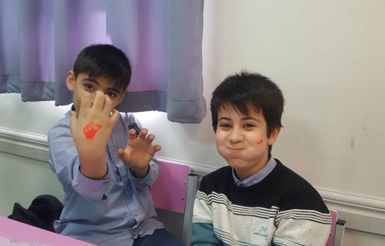 هفته ی علوم - ساخت حباب‌های درخشان 1