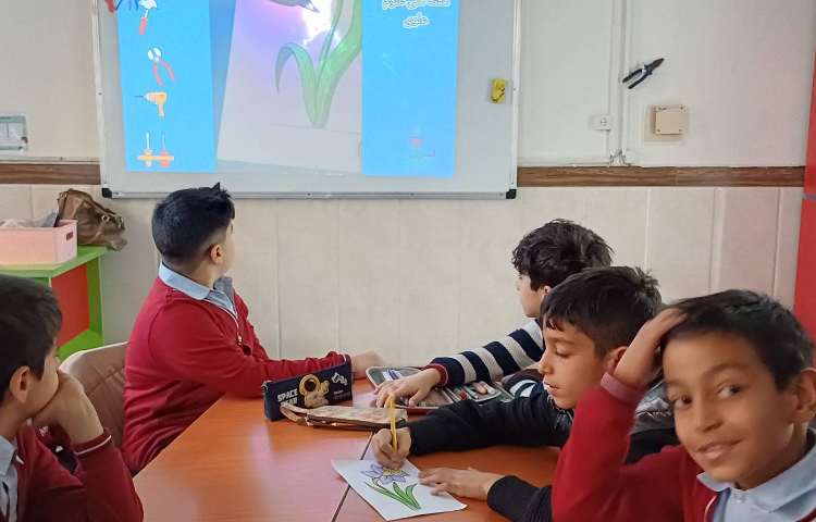 هفته ی علوم - ساخت مدار نواری 10