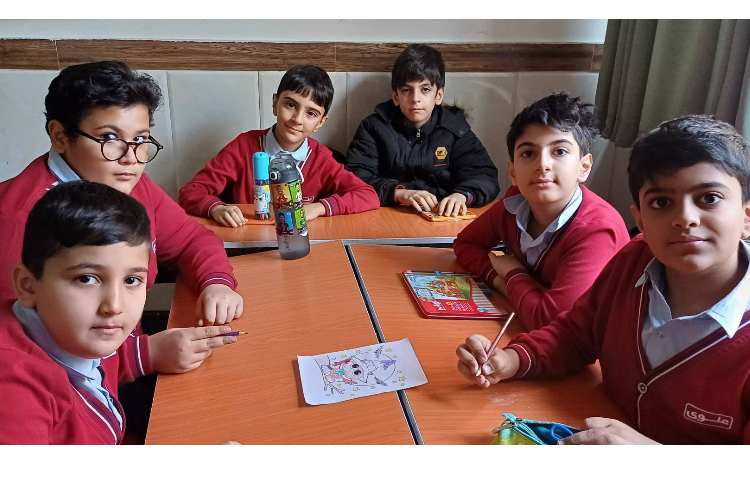 هفته ی علوم - ساخت مدار نواری 13