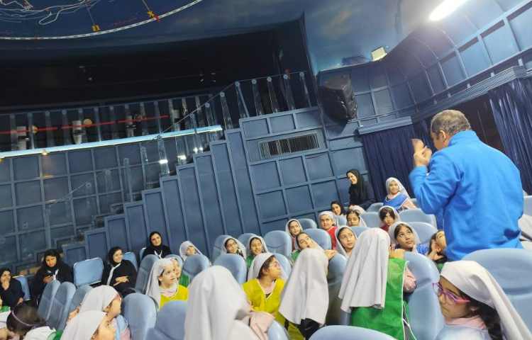 هفته ی علوم و اردوی رصد خانه 11