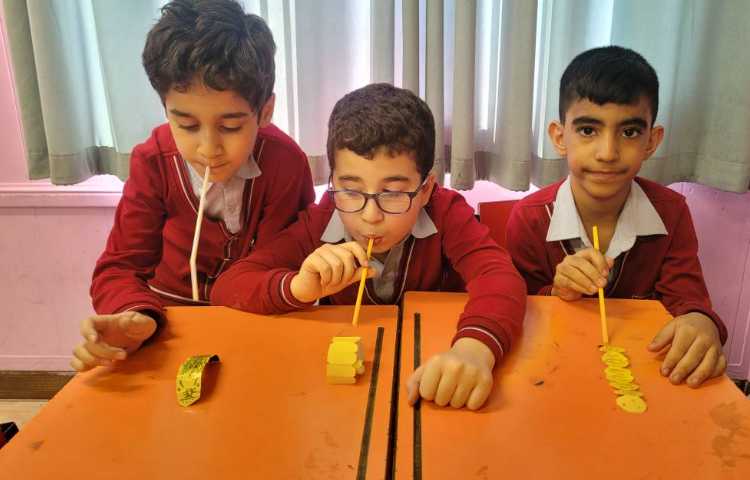 هفته ی علوم پروژه گوی جادویی و قدرت نامرئی 1