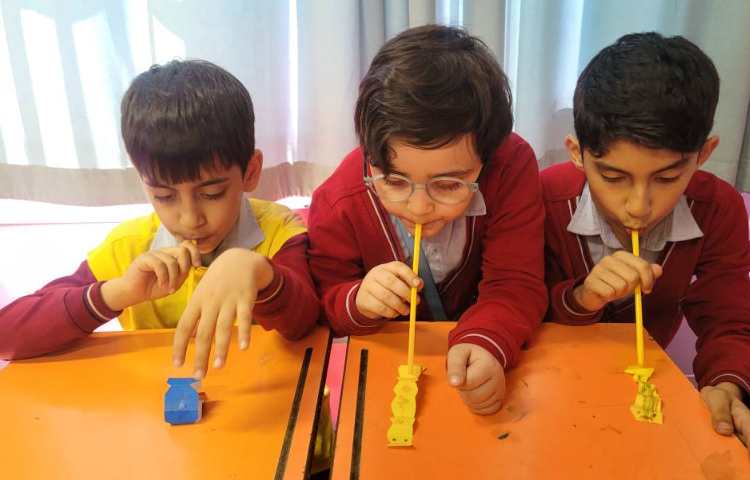 هفته ی علوم پروژه گوی جادویی و قدرت نامرئی 2