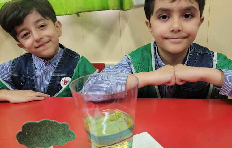 هفته ی علوم پروژه ی ستون مایعات 4