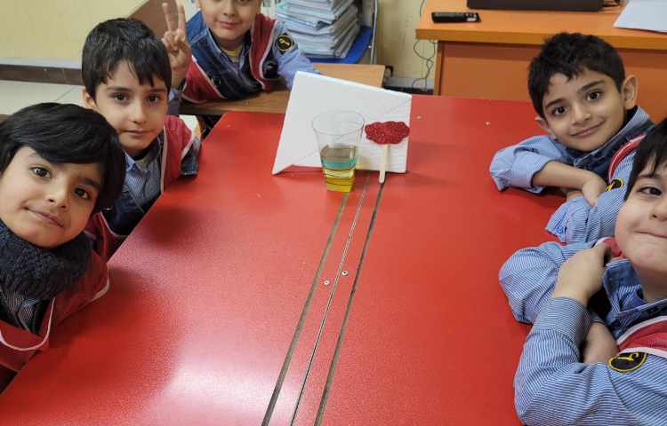 هفته ی علوم پروژه ی ستون مایعات 6