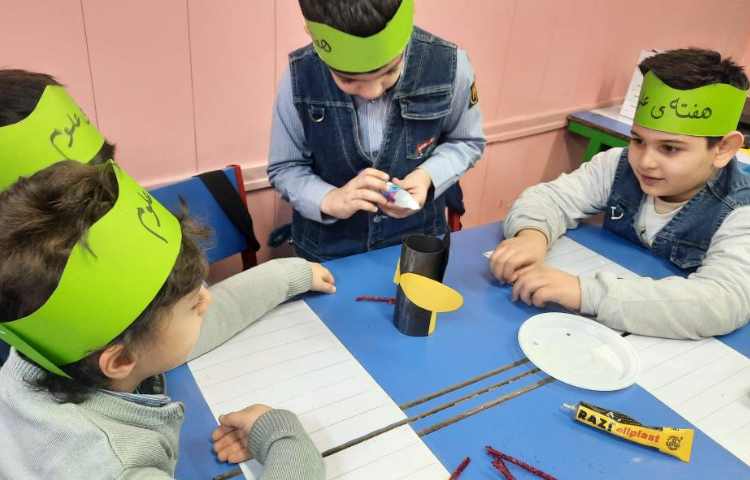 هفته‌ی علوم پروژه‌ی کرم شب تاب 2