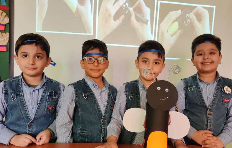 هفته ی علوم پروژه ی کرم شب تاب 7