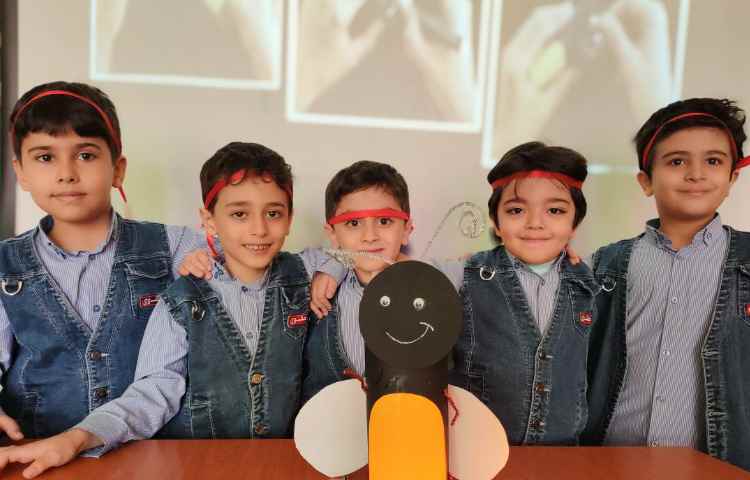 هفته ی علوم پروژه ی کرم شب تاب