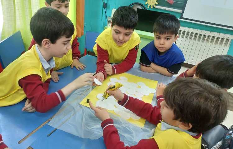 هفته ی ملی علوم فعالیت قطره های رنگی 5