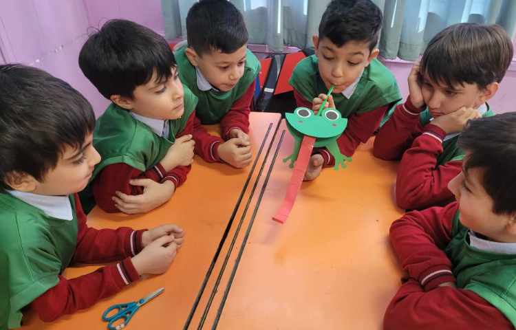 هفته ی ملی علوم قدرت نامرئی 2