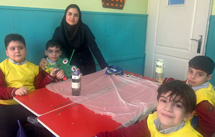 هفته ی ملی علوم قدرت نامرئی 3