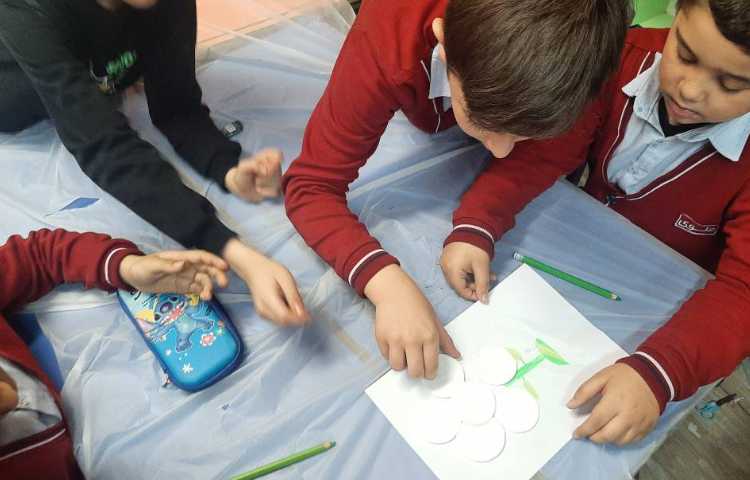 هفته ی ملی علوم قطره های رنگی 8